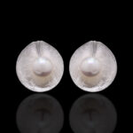 Silver pearl Earrings