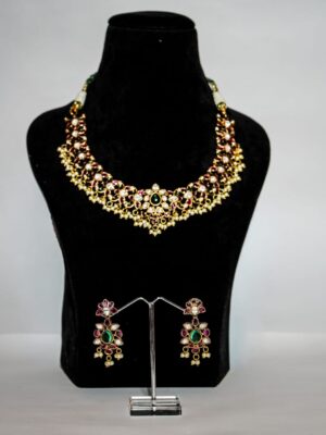 Brass jewellery set